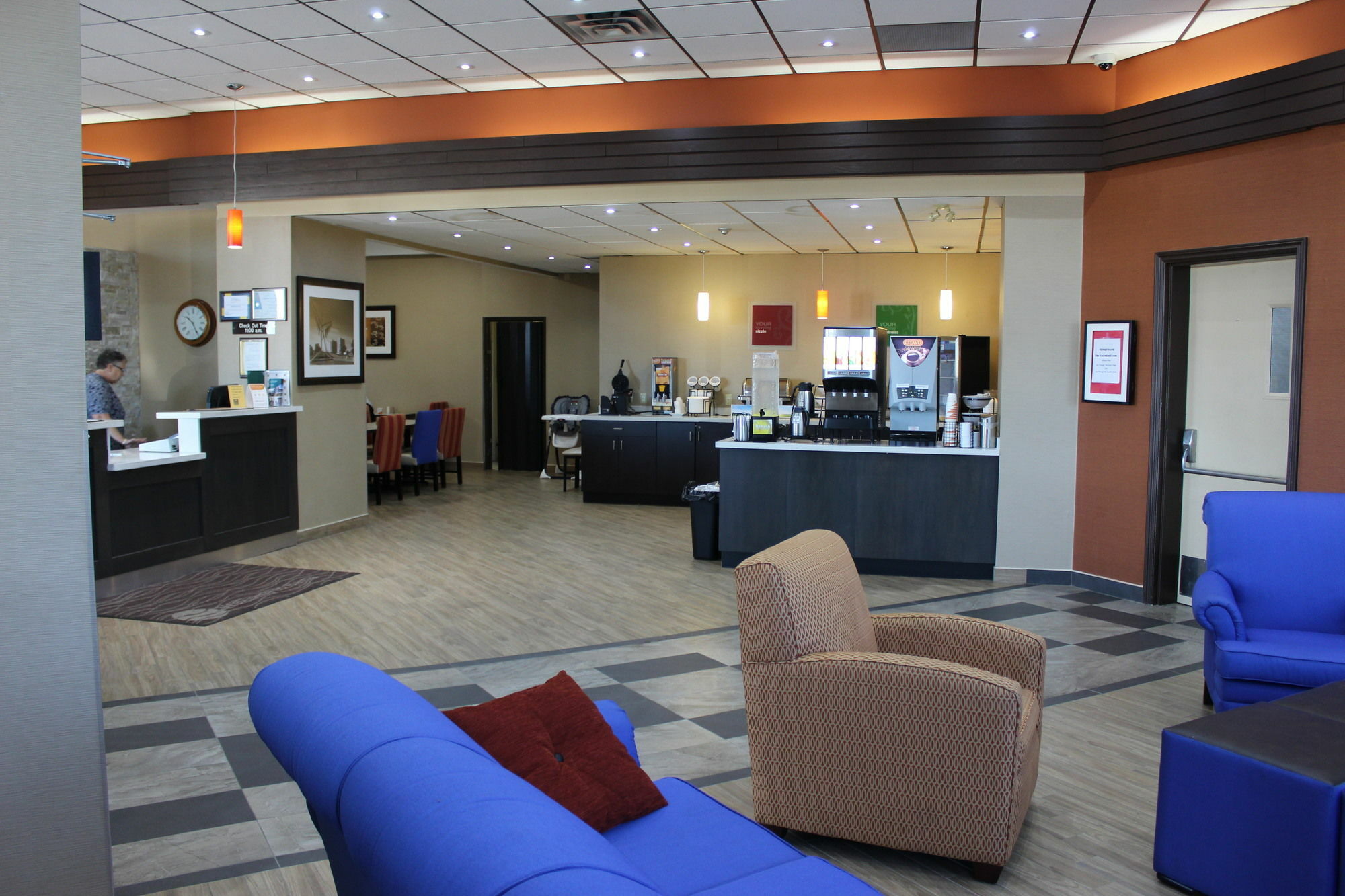Comfort Inn & Suites Barrie Extérieur photo